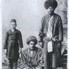1910 Charjuj Khiva man and two locals