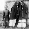 1910 Kazakh Ladies at Yurt