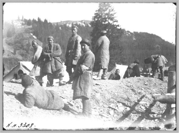 1917 Uzbeks Working on Railway Construction in Shipot-Kameral