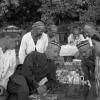 1948 Андижан Избаскентский район Колхозники Колхоза им Ленина за Игрой в Шахматы